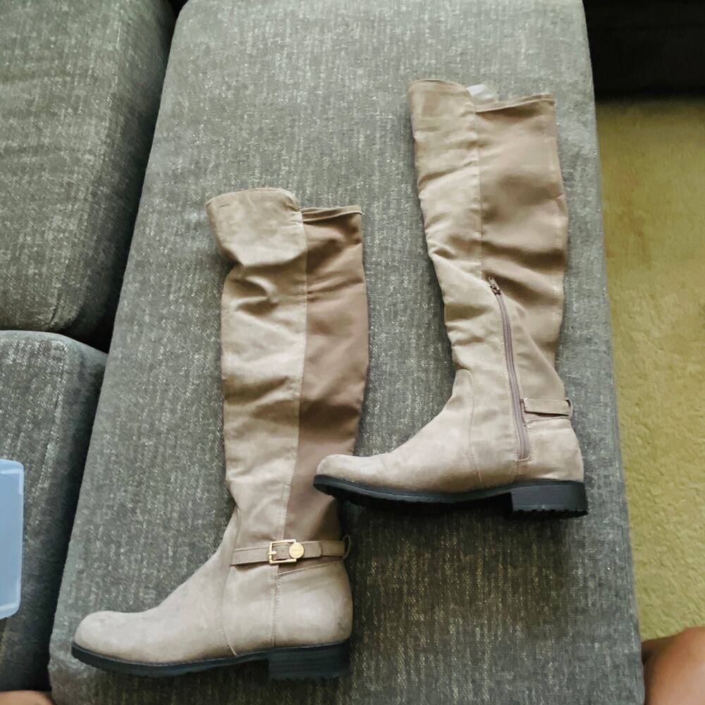 Unisa Womens 8.5 Taupe Suede Knee High Riding Boots Buckle Side Zip